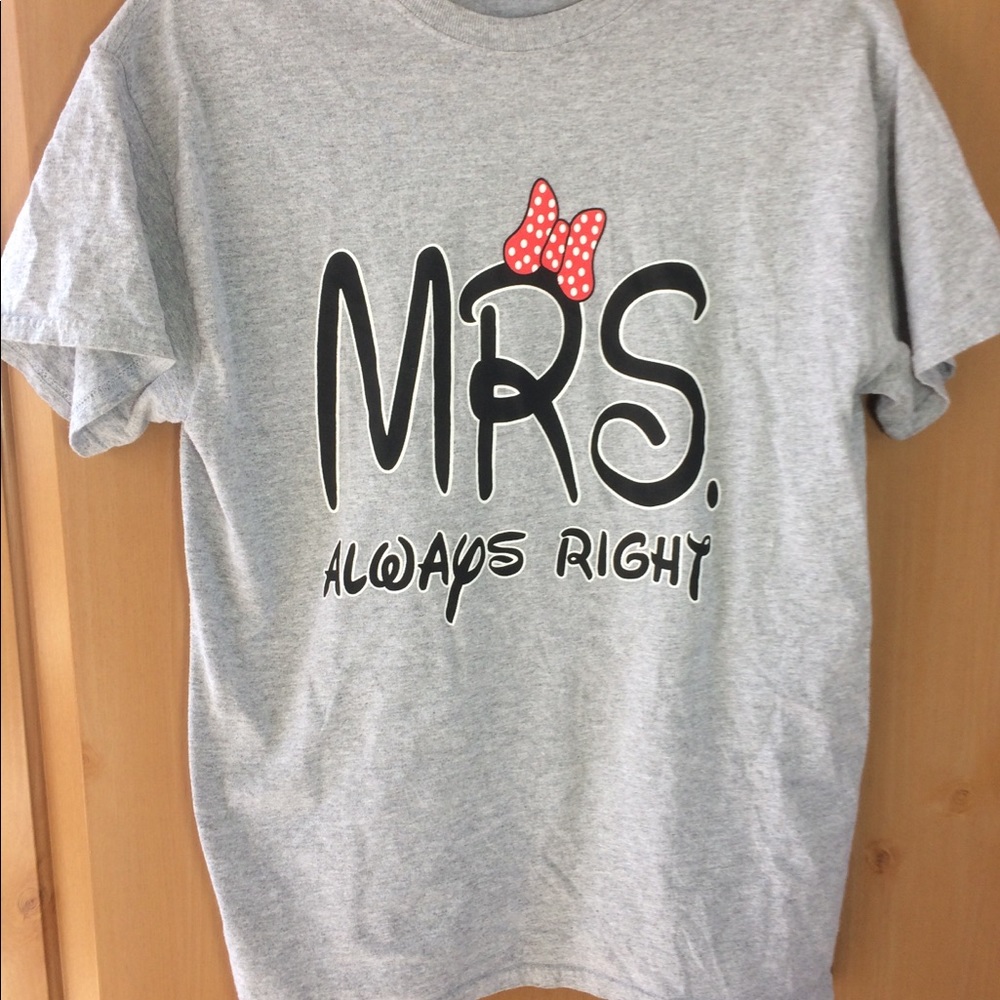 Disney Script "Mrs. Always Right" T Shirt
